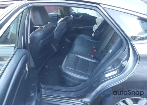 2015 Toyota Avalon Xle z USA, uszkodzony, nr VIN 4T1BK1EB4FU143498